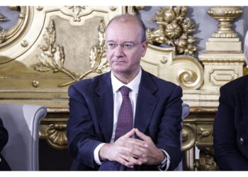 "Scuola torni ad essere ascensore sociale