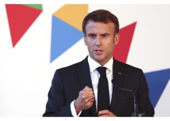 Presidente francese: 'La Francia è con l'Ucraina'