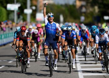 La vittoria di Davide Ballerini sul traguardo di Legnano  (Photo by Dario Belingheri/Getty Images)