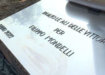 Monumento Filippo Mondelli Cernobbio