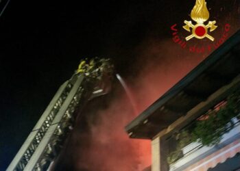 Vigili del fuoco incendio