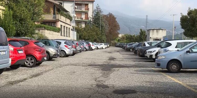 parcheggio stazione Camerlata