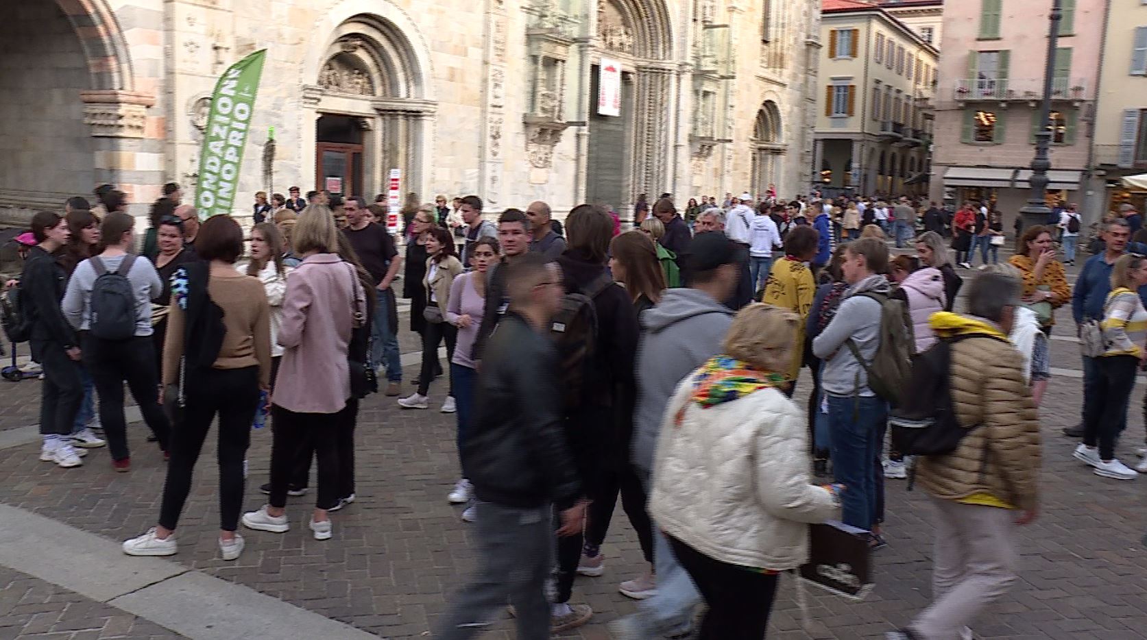 Ponte di Ognissanti, tutto esaurito sul Lago di Como. Gli albergatori: “Siamo al completo”