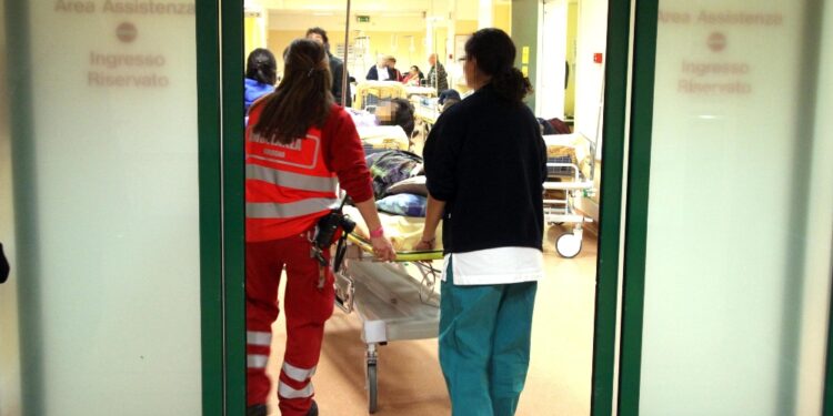 A Rimini la donna è stata poi trasportata in ospedale