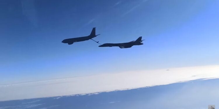 Corea Sud e Giappone hanno risposto facendo decollare i loro jet