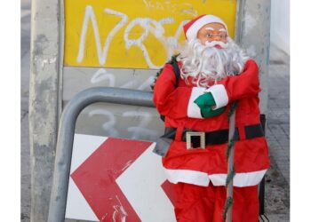 Posten sottolinea impatto spedizioni natalizie su clima