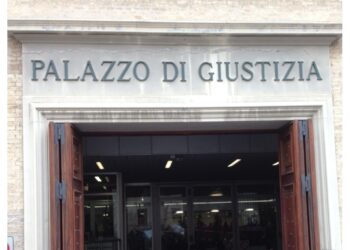 Bimbo di 7 anni non fu curato con antibiotici e morì