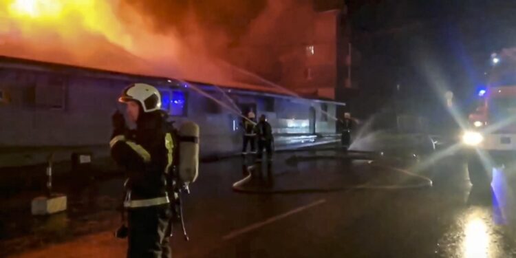 Ieri sei uccisi da incendio nel centro di Mosca