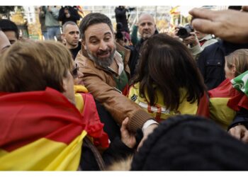 Abascal: 'Hanno steso un tappeto rosso ai nemici della Spagna'