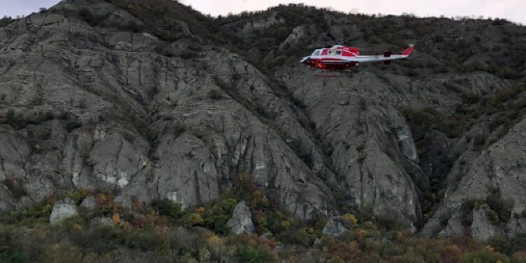 Ricerche di vvf e protezione civile