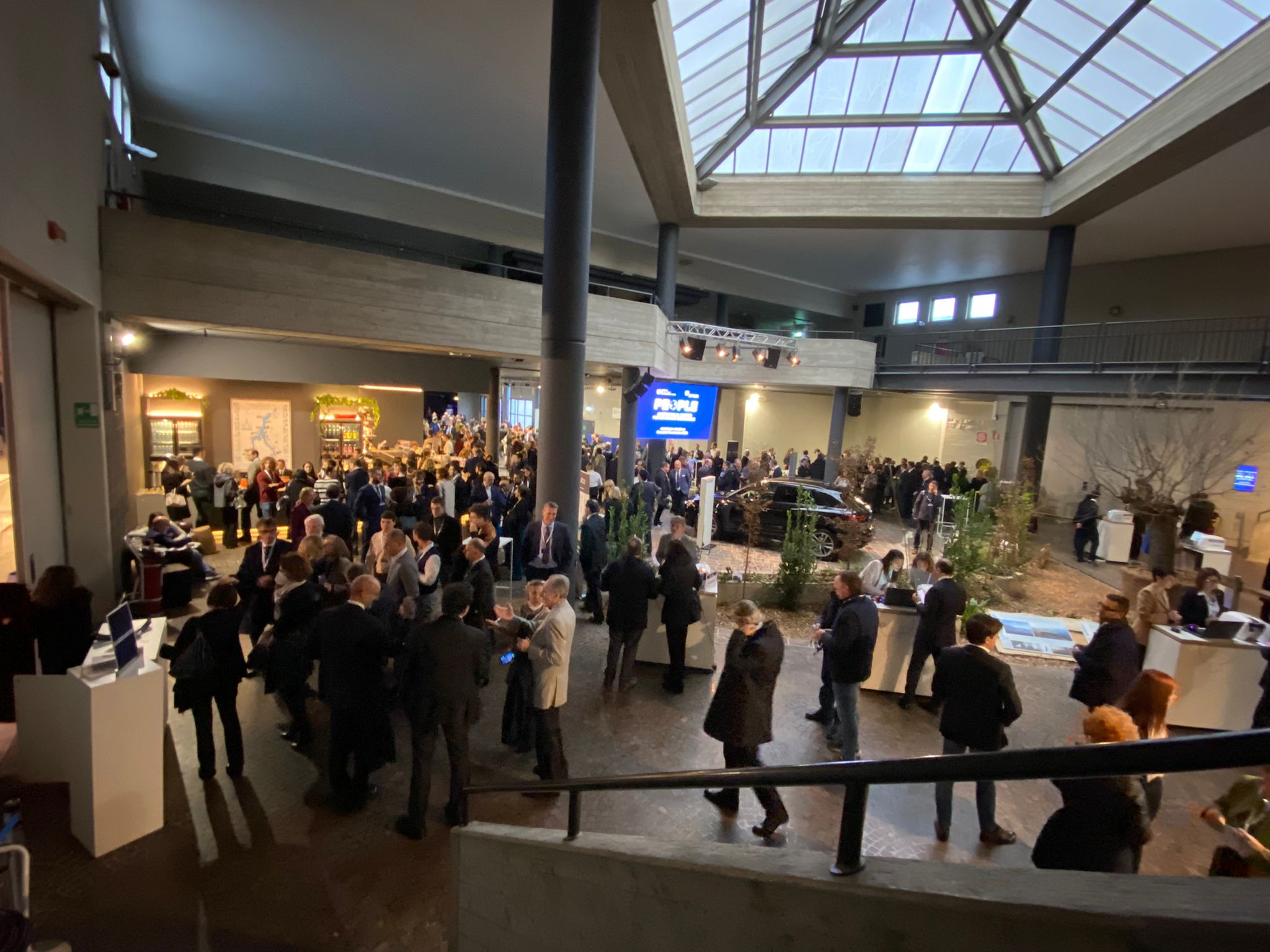 Confindustria: a Lariofiere l’assemblea generale 2022