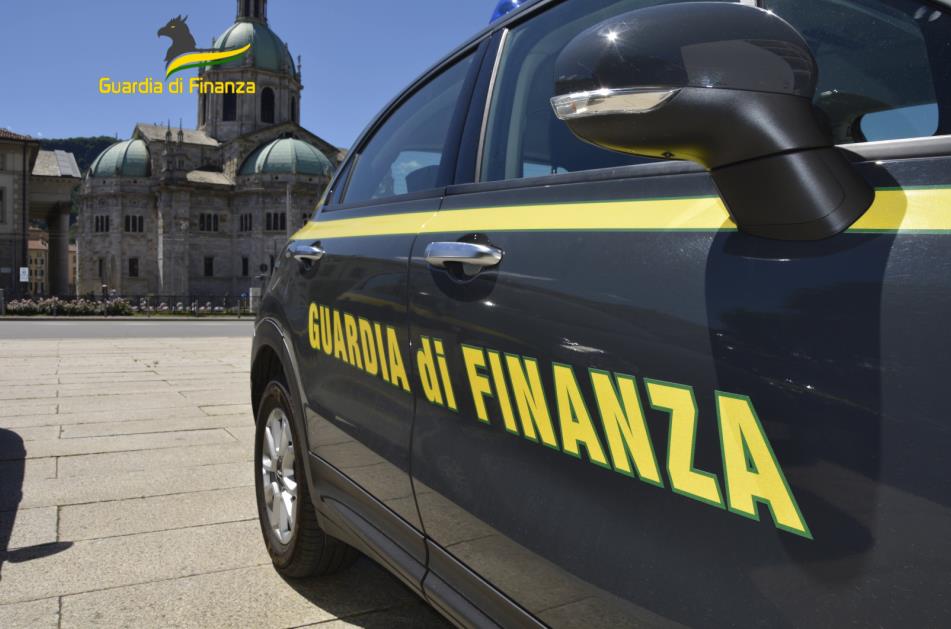 Scommesse non autorizzate per milioni di euro a Porlezza, blitz della guardia di finanza