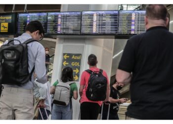 Ritardi e aerei cancellati nei principali aeroporti del Paese
