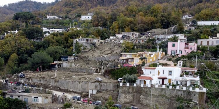 Corpi recuperati a notevole distanza rispetto ai primi scavi