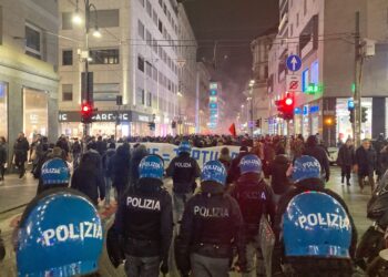 Manifestazione in piazza Duomo vietata dal questore