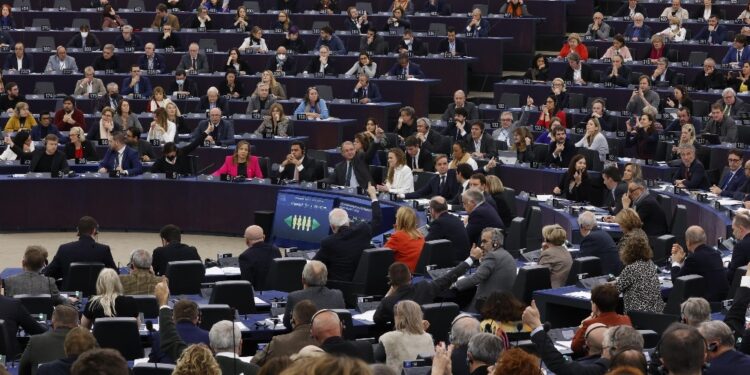 Dopo il freno imposto al Qatar su accesso a Parlamento europeo