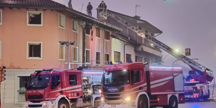 In Friuli. Ragazzo trasferito al centro ustioni Verona