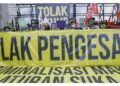 Due uomini frustati pubblicamente a Sumatra