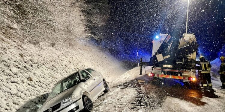 Interventi dei vigli del fuoco in tutta la Provincia