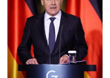 Cancelliere tedesco annuncia l'accordo del G7