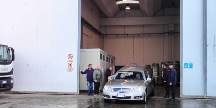 I due feriti sottoposti a interventi chirurgici al femore