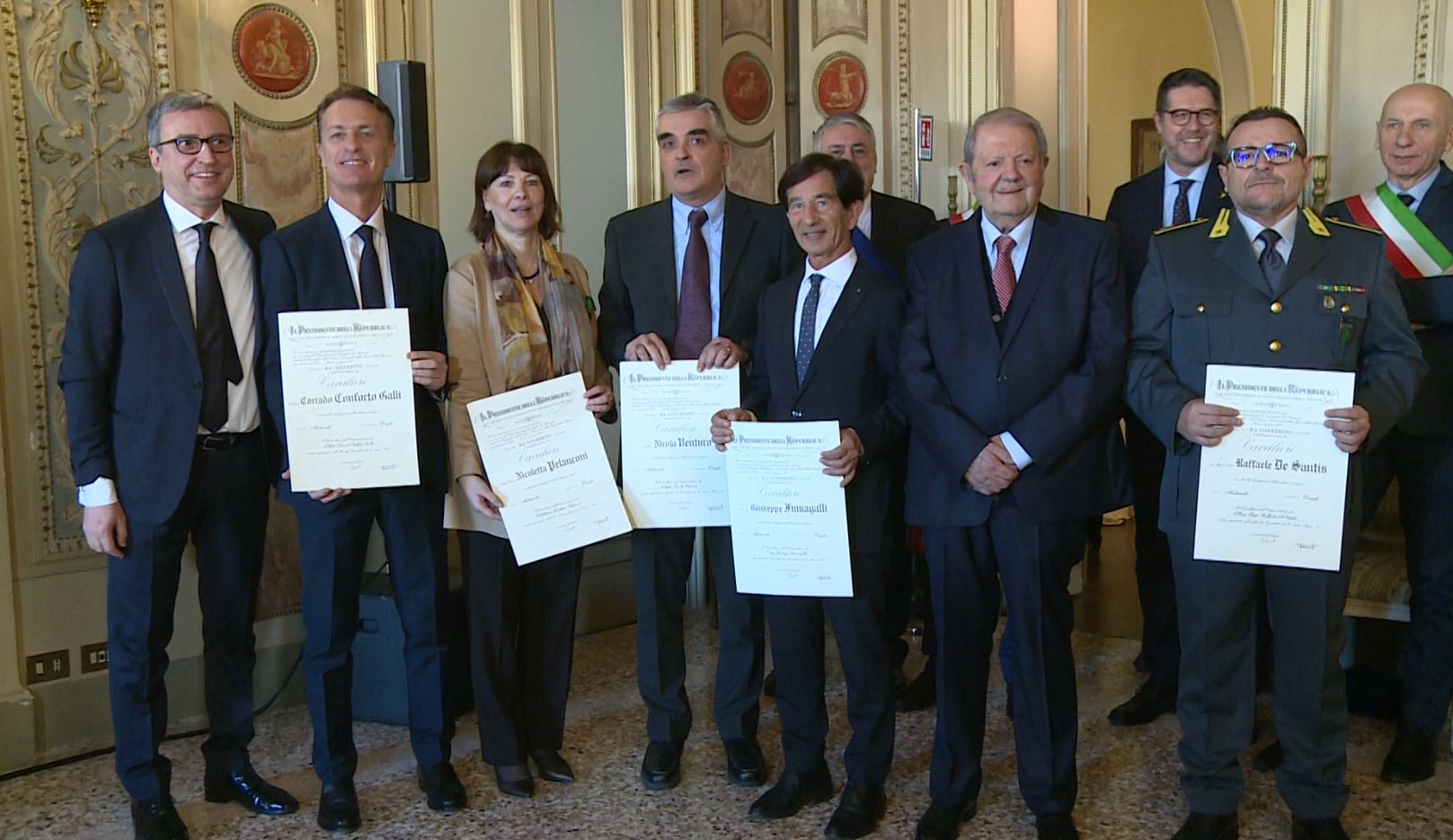 In provincia di Como sei nuovi Cavalieri