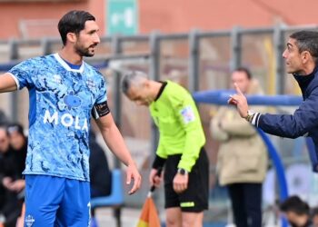 Mister Moreno Longo con il capitano Alessandro Bellemo (foto Roberto Colombo)