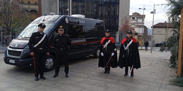 Carabinieri Cantù