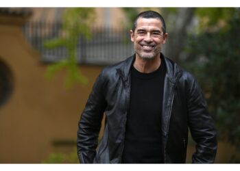 In polemica con partito "riempito" di inutili elementi esterni