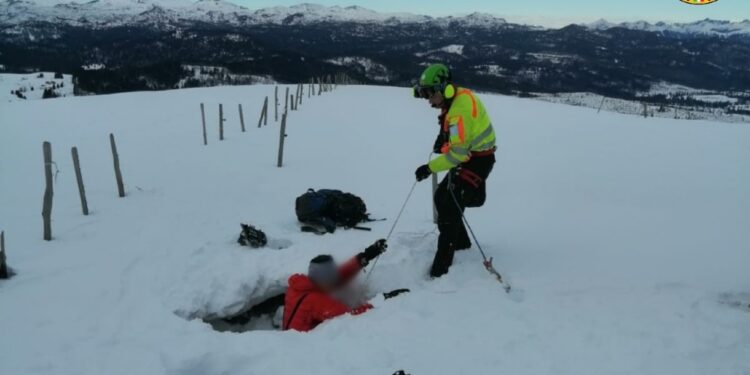 Disavventura per 63enne di Parma a Monte Fior nel Vicentino