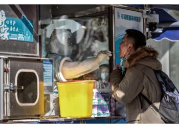 Lo rende noto il centro di controllo di Pechino