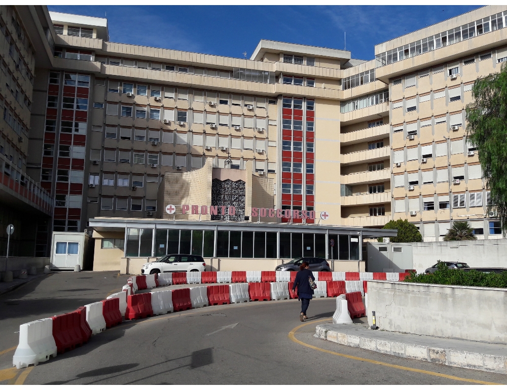 Colpito da un petardo alla testa, grave 80enne in Salento