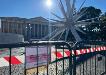 Restano interdette aree danneggiate da basamento stella cometa