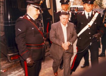 L'arresto dei carabinieri e la mancata perquisizione del covo