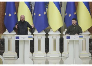 'L'Ue vi sostiene e aumenterà le sanzioni contro la Russia'