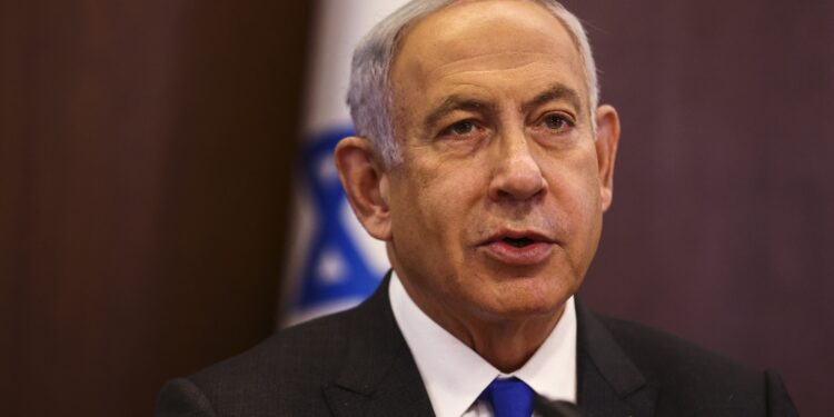 Premier israeliano parla con presidente francese