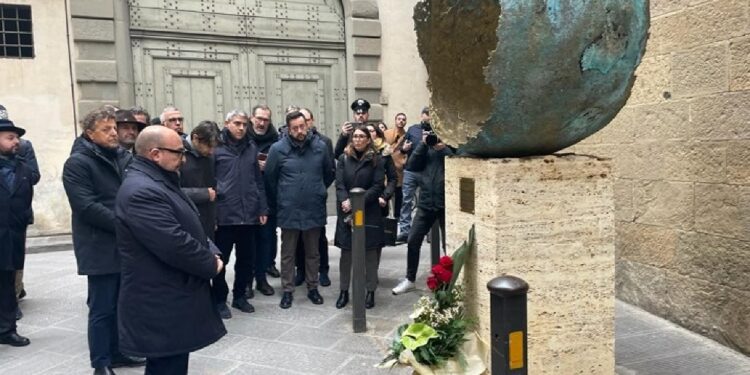 'Doveroso omaggio a vittime Georgofili Firenze'