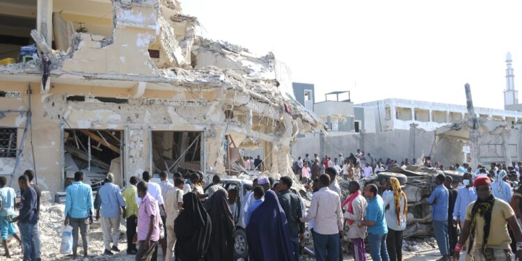 Incerto il numero delle vittime. Al Shabaab rivendica l'azione