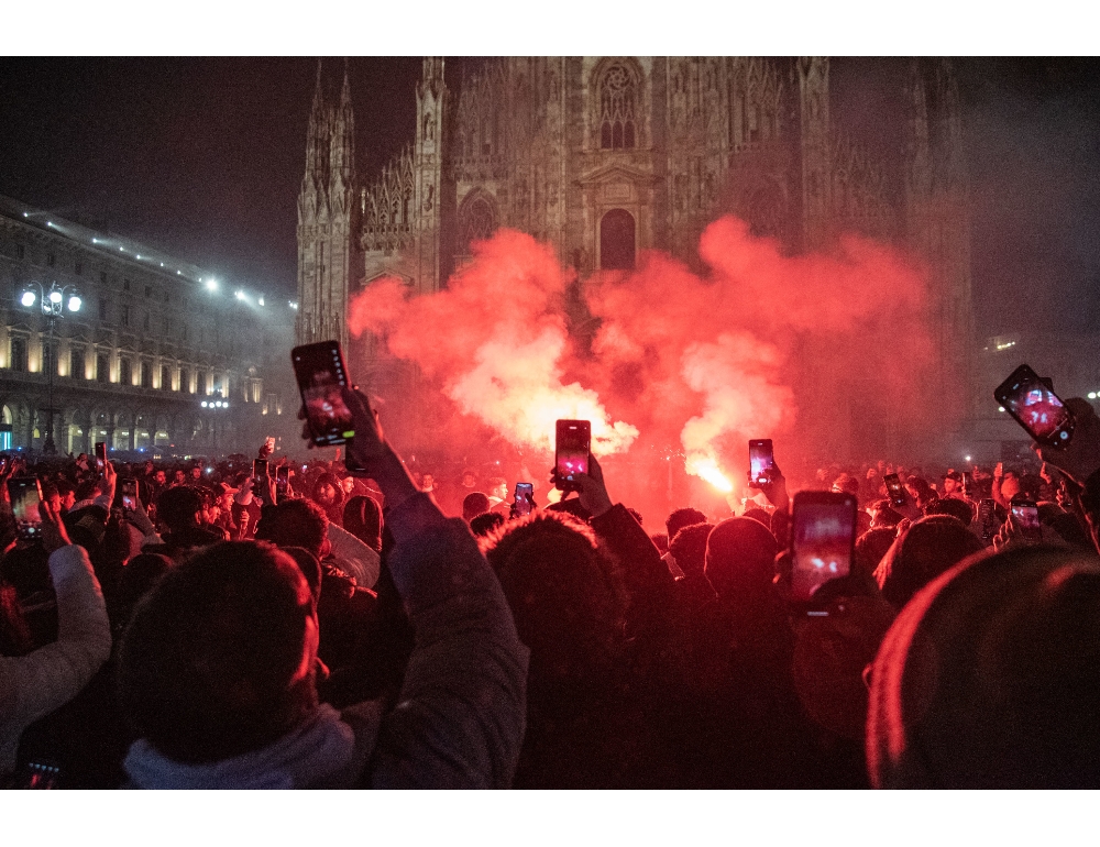 Uomo ferito da colpo d’arma da fuoco a Milano, un arresto