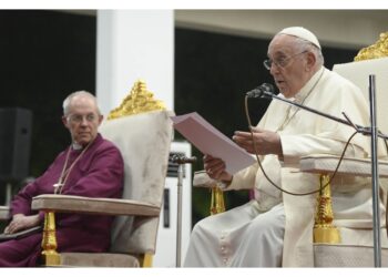 "Benedico in modo speciale tutte le donne del Paese"