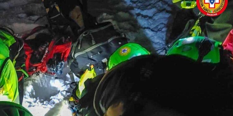 Nel Pesarese il corpo di un 54enne recuperato nella notte