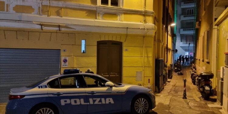 Trovata in una strada non lontano dal teatro Ariston