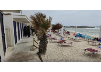 Forse ha avuto un malore mentre era in mare