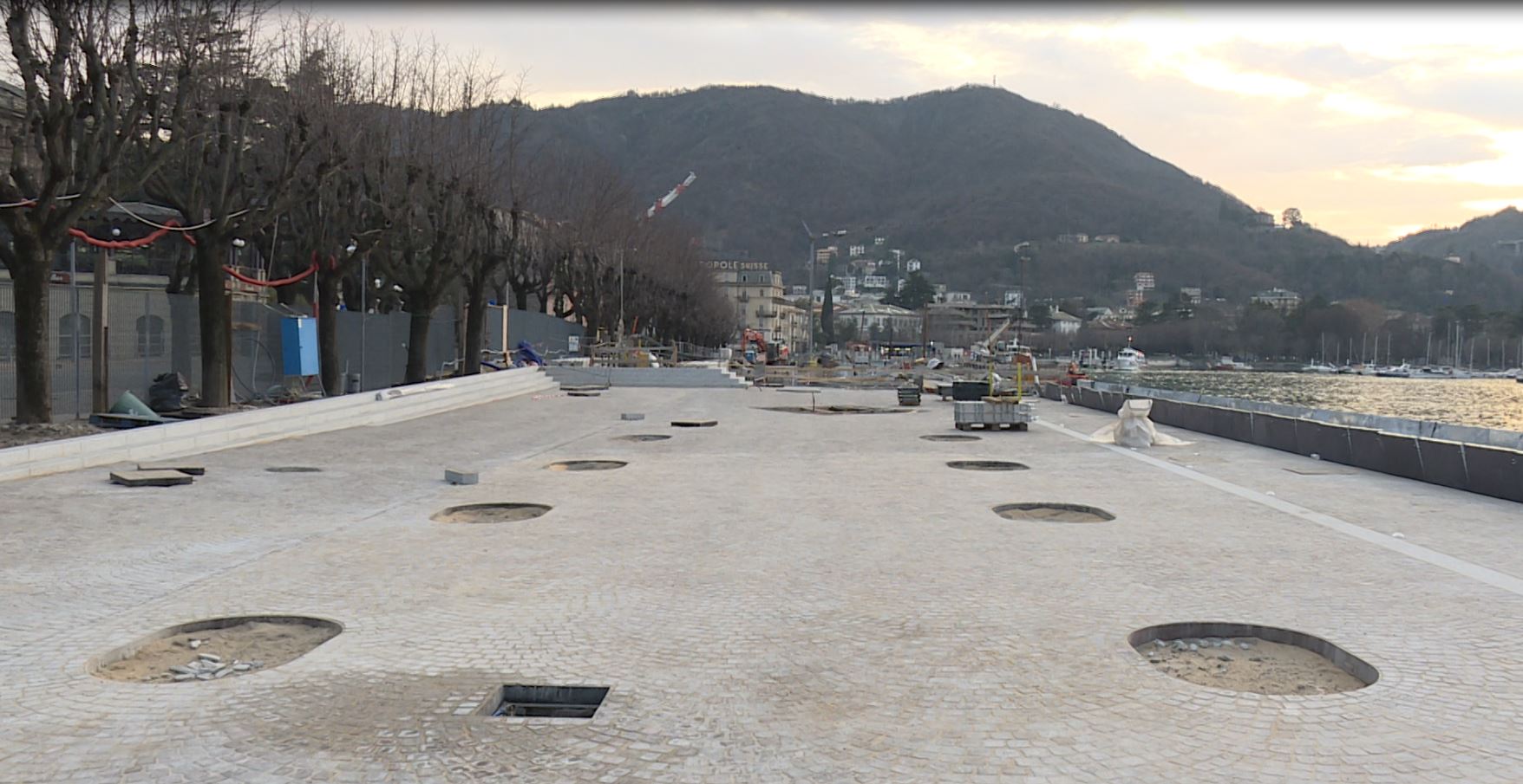 Arredi urbani del lungolago di Como. Il sindaco: “Tra dieci giorni partirà il cantiere”