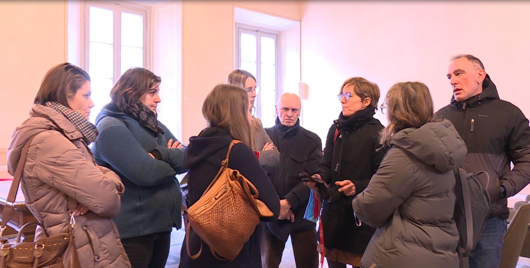 Chiusura nido di Albate, l’assemblea in Comune: nessuna intesa tra famiglie e amministrazione