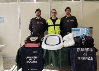 Maxi sequestro in dogana