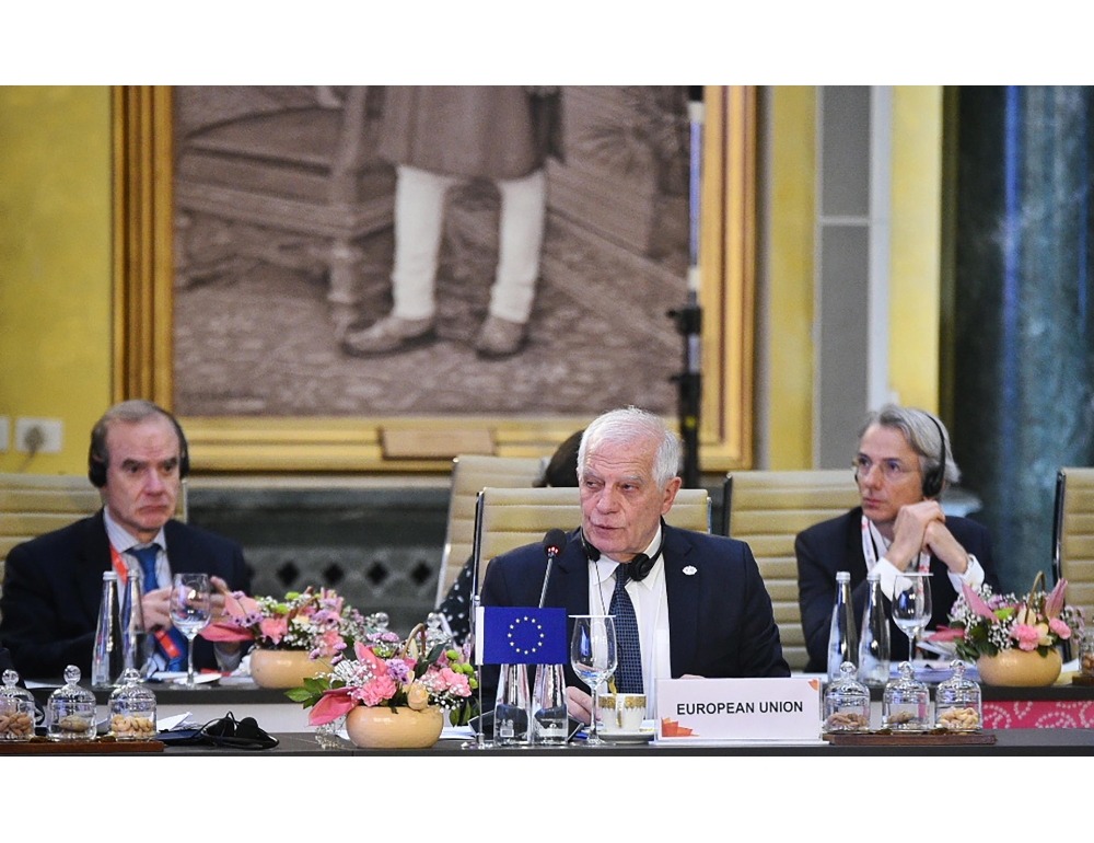 Borrell,Lavrov al G20 rimasto al tavolo, è un passo avanti