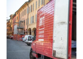 Personale sottopagato e costretto a orari estenuanti