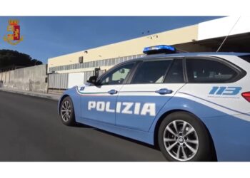 La Polizia allertata dalla vittima che aveva chiesto aiuto