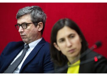 Non sono un signore delle tessere